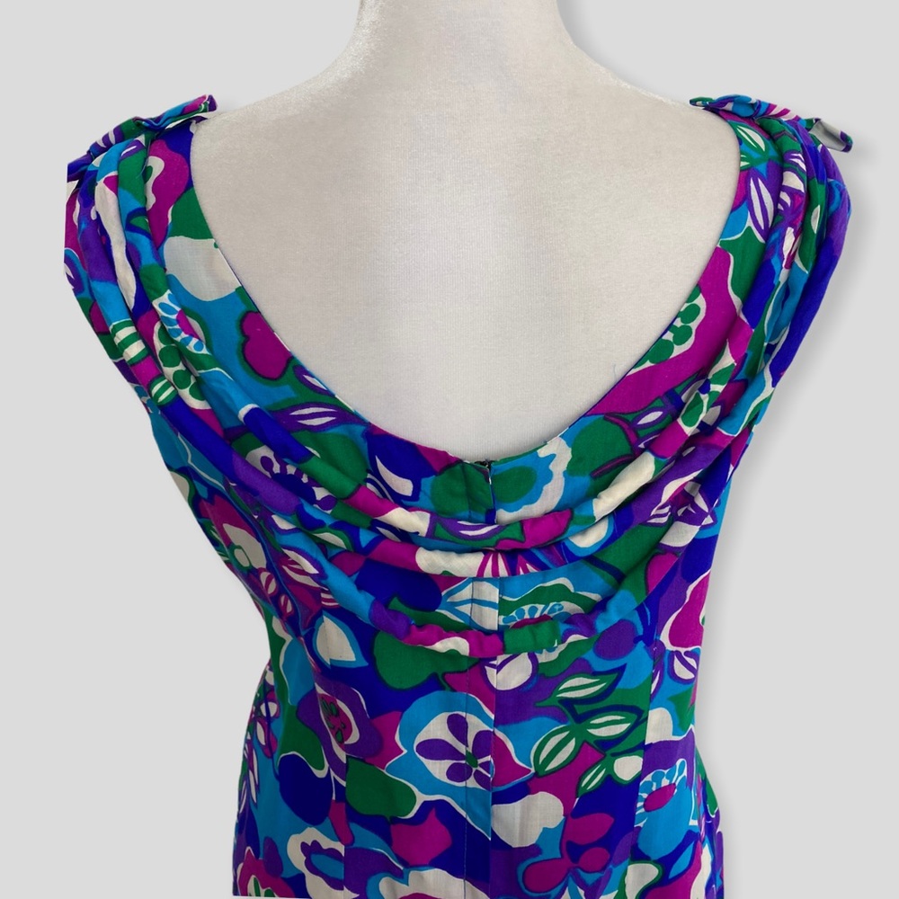 Vintage Blue Purple Green White Hawaiian Floral Print Dress with Bow Detail - Picture 4 of 8
